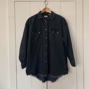 Levi's Women's Oversize Sawtooth shirt Size S
